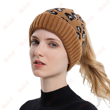 beanies for women leopard pattern